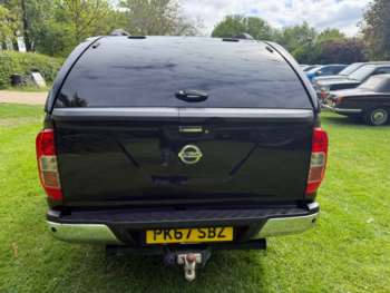 Used Nissan Navara 2017 for sale - 74601608: Photo