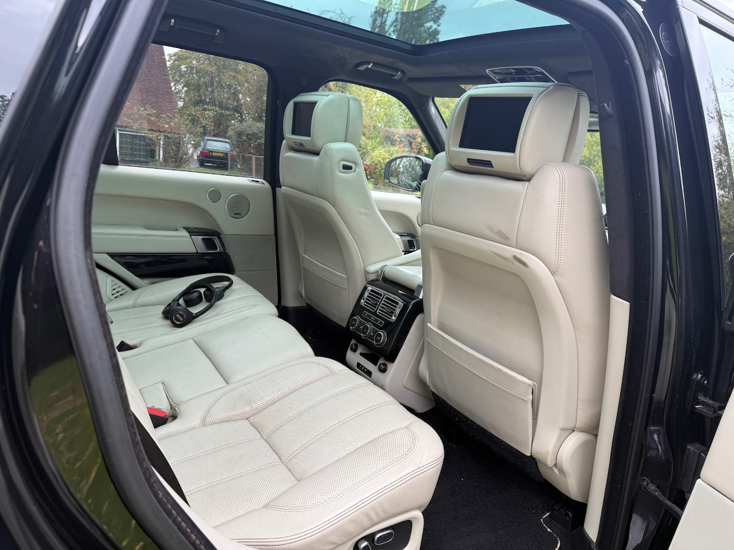 Used Land Rover Range Rover 2015 for sale - 76182758: Photo 10