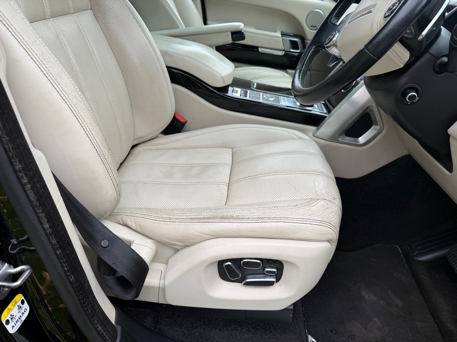 Used Land Rover Range Rover 2015 for sale - 76182758: Photo 12