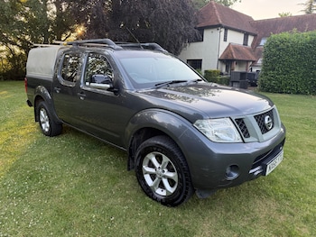 Used Nissan Navara 2015 for sale - 79016800: Photo