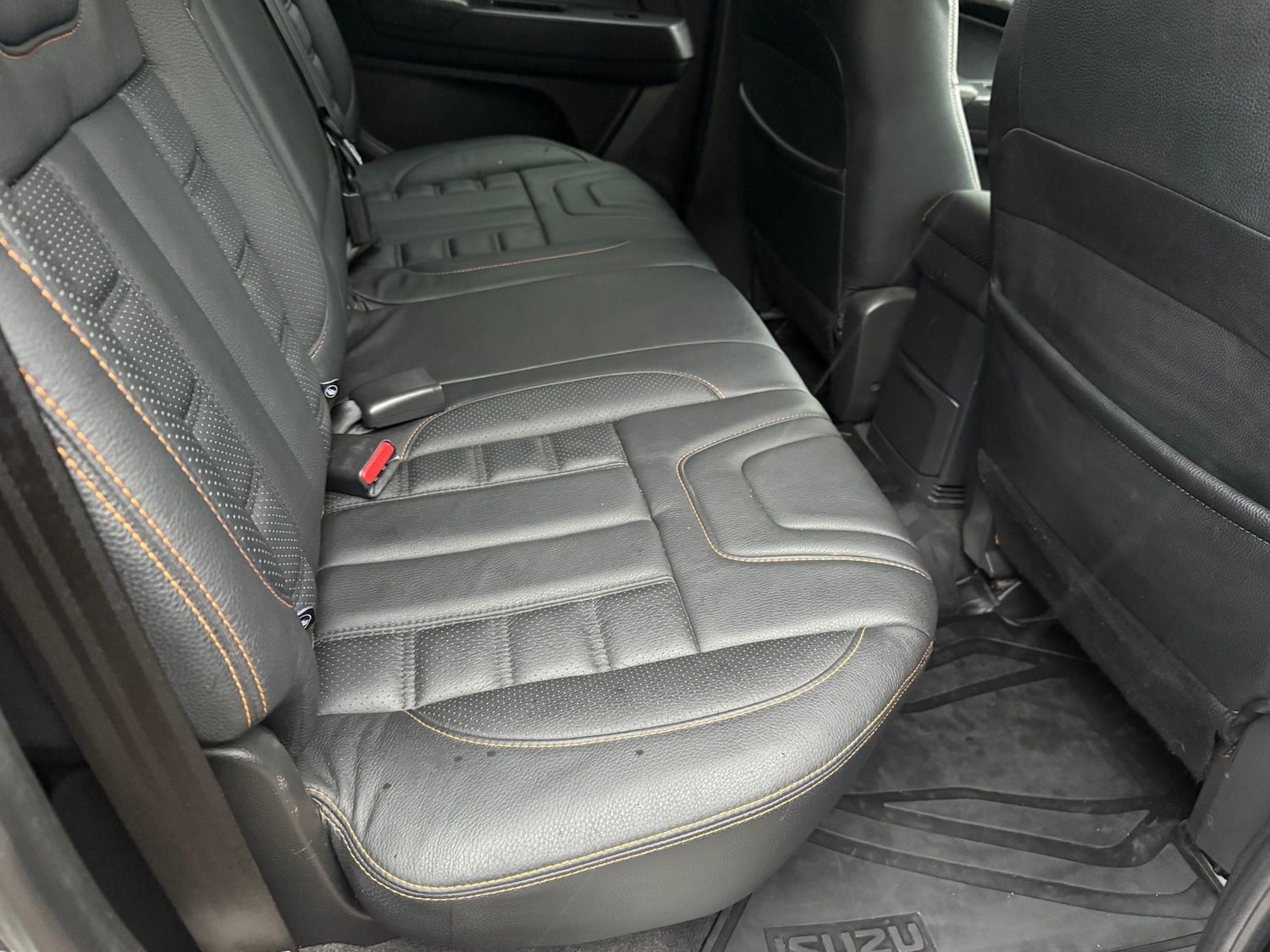 Used Isuzu D-Max 2017 for sale - 77207118: Photo 10