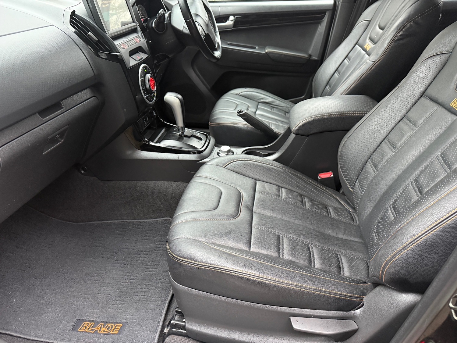 Used Isuzu D-Max 2017 for sale - 77207118: Photo 8