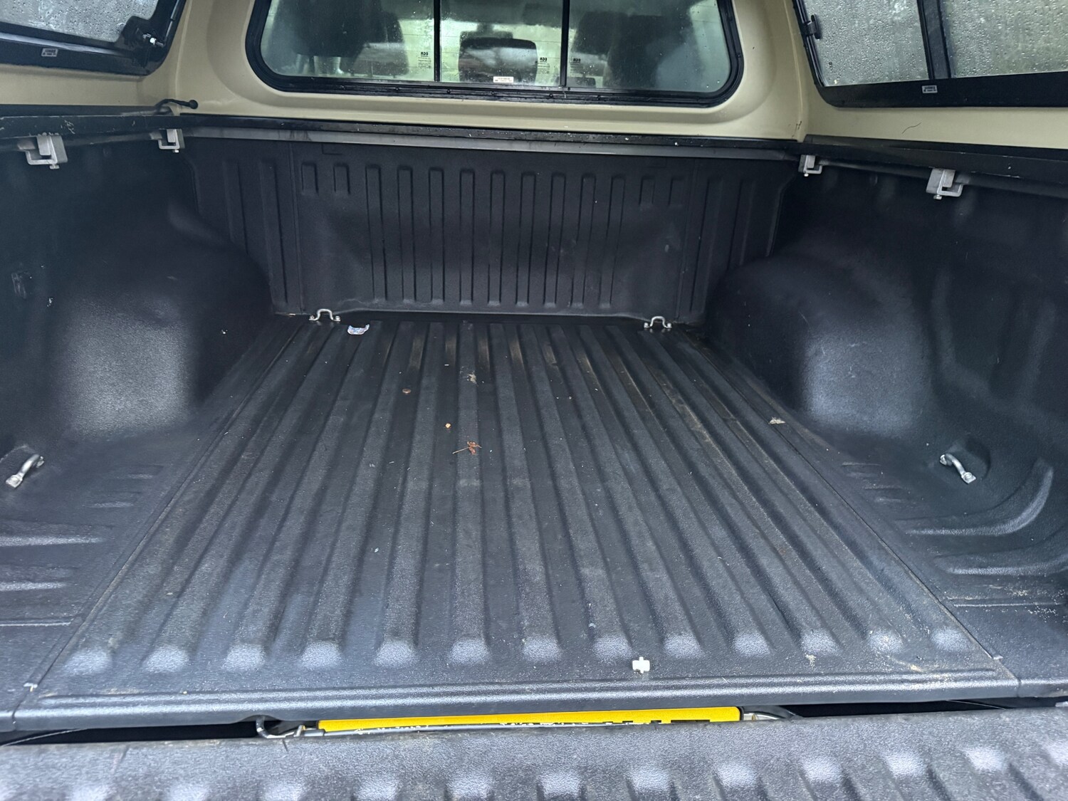 Used Volkswagen Amarok 2013 for sale - 77805401: Photo 6