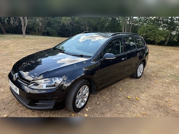 Used Volkswagen Golf 2015 for sale - 79436526: Photo