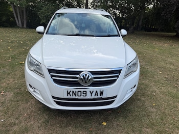 Used Volkswagen Tiguan 2009 for sale - 75444865: Photo