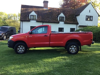 Used Toyota Hilux 2010 for sale - 78356271: Photo