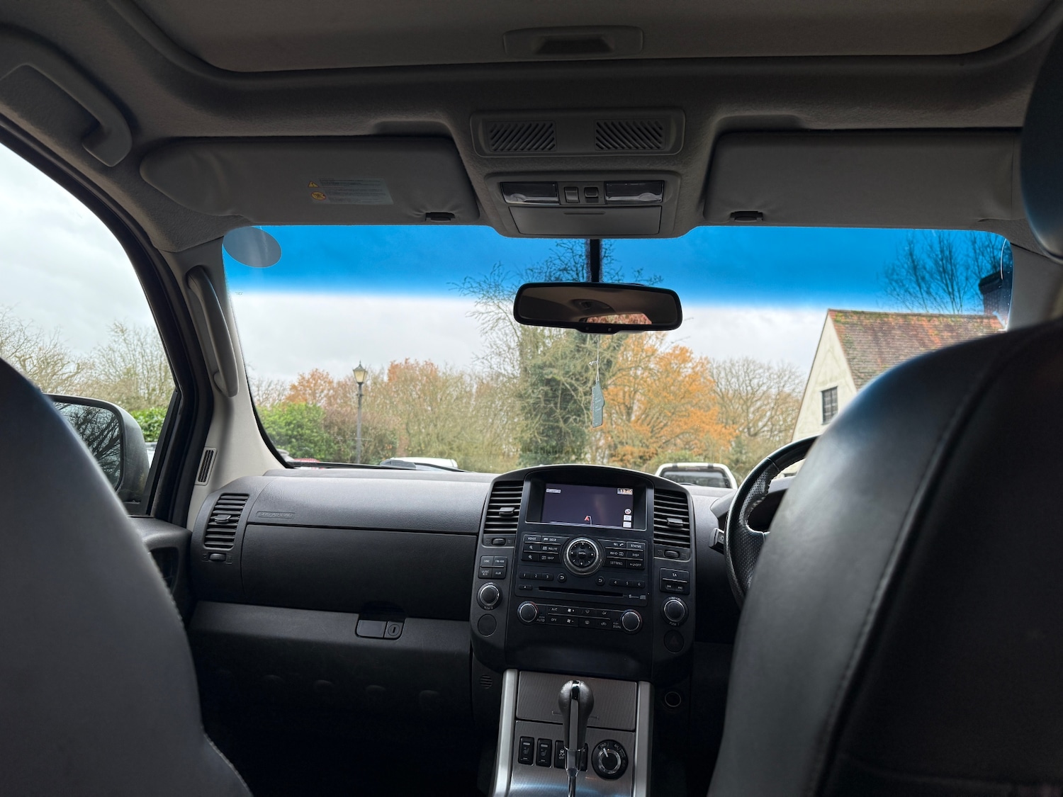 Used Nissan Navara 2015 for sale - 76859895: Photo 11