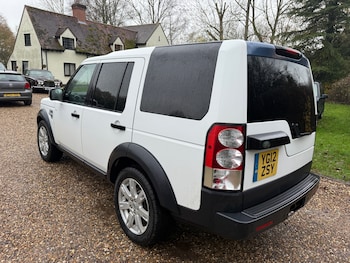 Used Land Rover Discovery 2012 for sale - 76829460: Photo