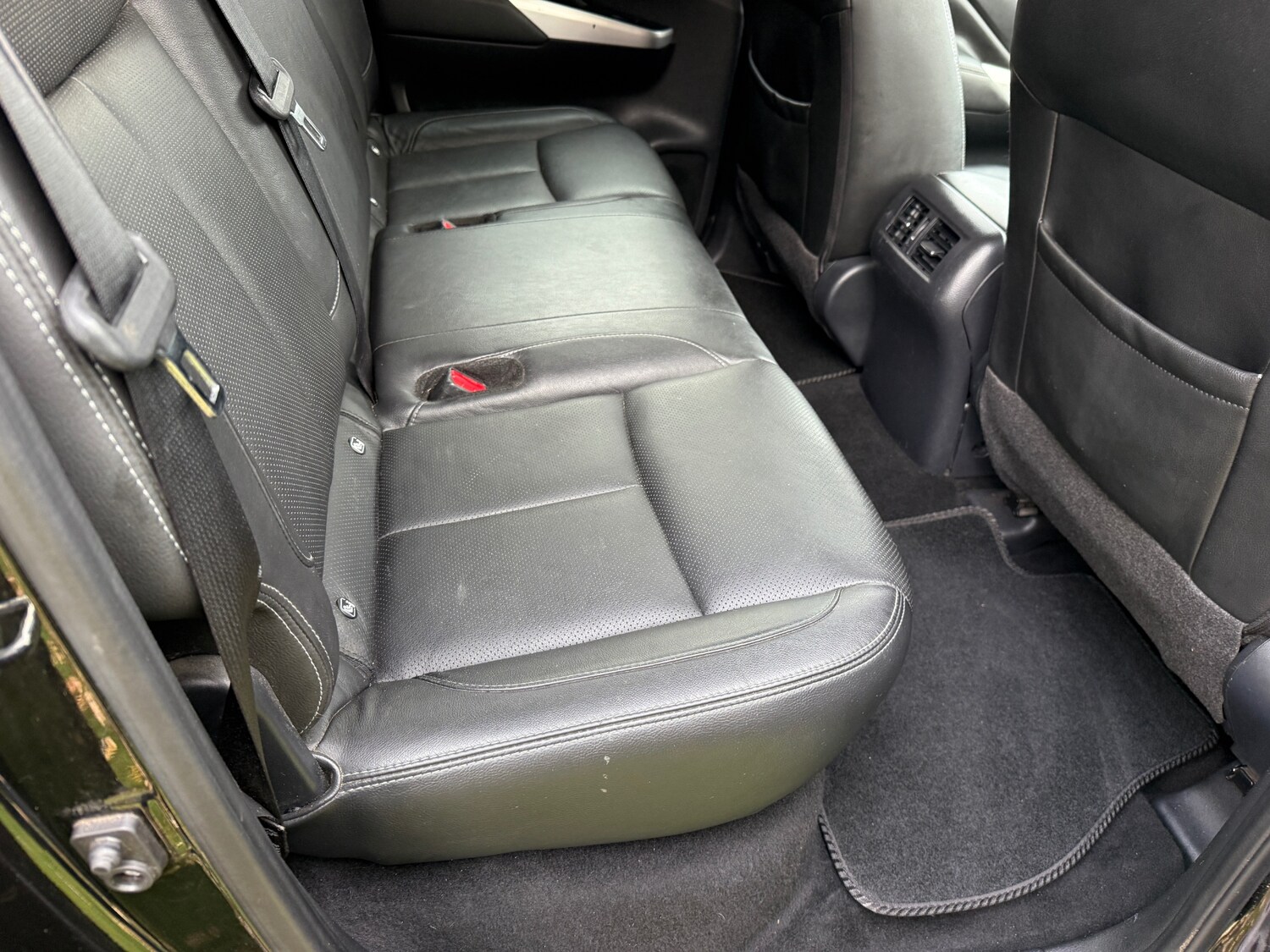 Used Nissan Navara 2018 for sale - 76479705: Photo 10