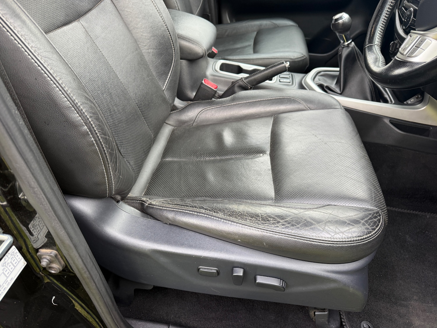 Used Nissan Navara 2018 for sale - 76479705: Photo 12