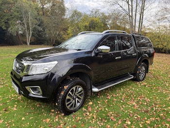 Used Nissan Navara 2018 for sale - 76479705: Photo