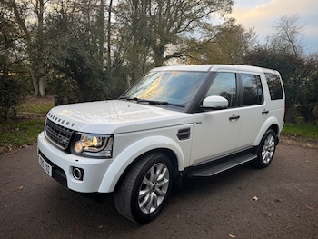 Used Land Rover Discovery 2015 for sale - 76696306: Photo