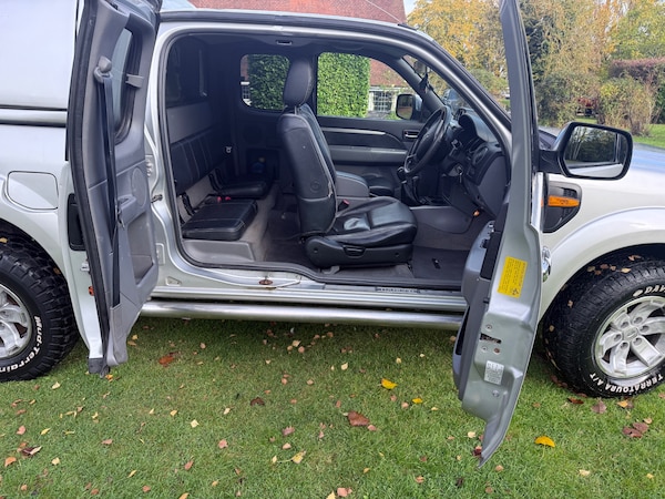 Used Ford Ranger 2011 for sale - 76330035: Photo 8