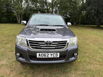Used Toyota Hilux 2013 for sale - 75374212: Photo