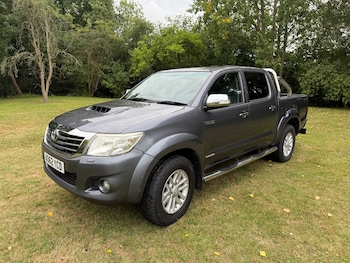 Used Toyota Hilux 2013 for sale - 75374212: Photo