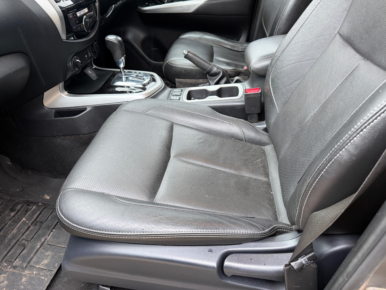 Used Nissan Navara 2019 for sale - 77375832: Photo 8