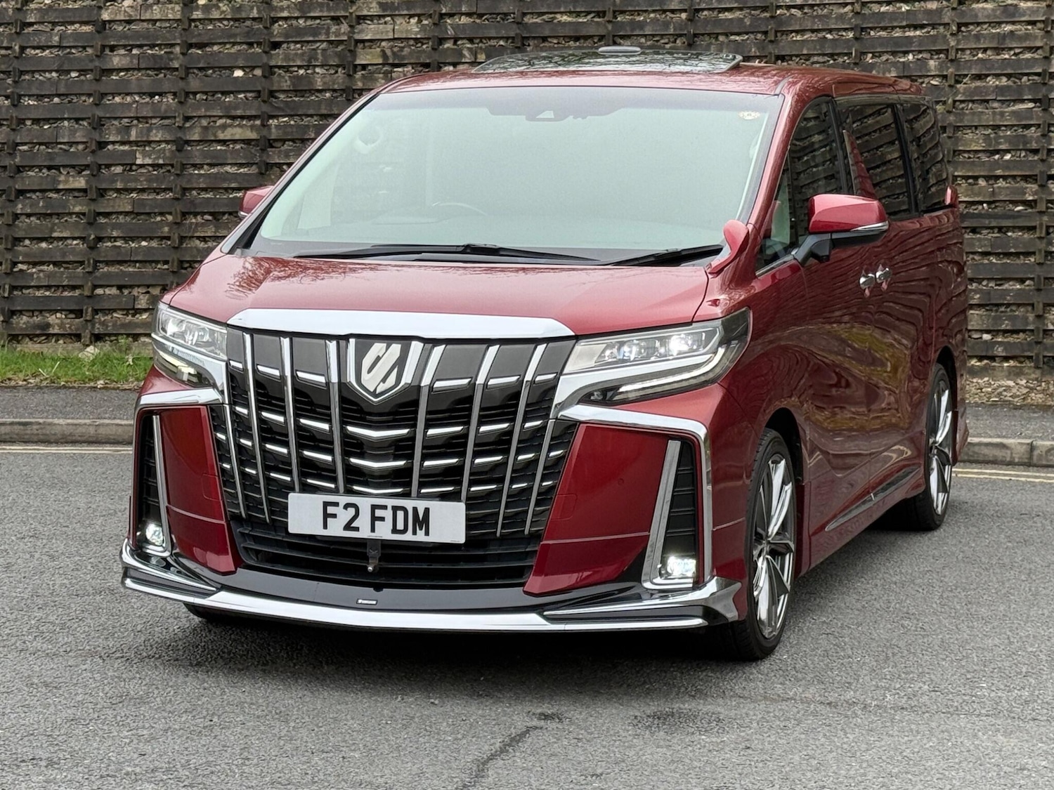 Used Toyota Alphard for sale - 77982443: Photo 13