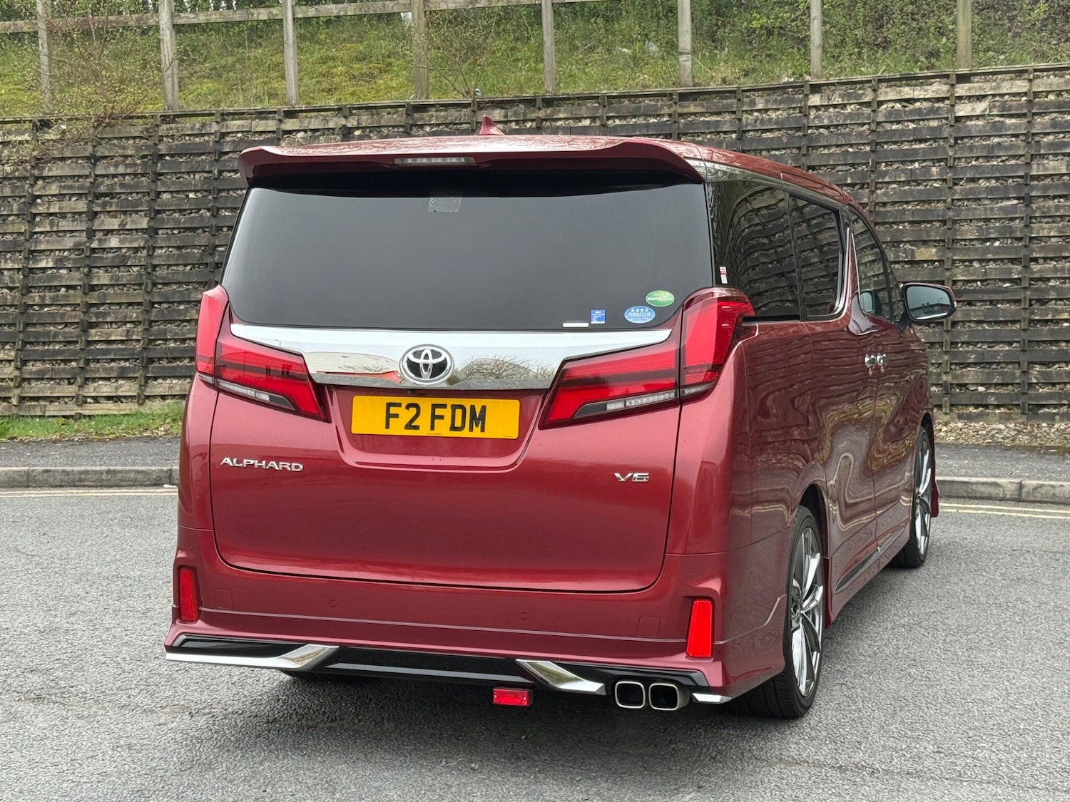 Used Toyota Alphard for sale - 77982443: Photo 14