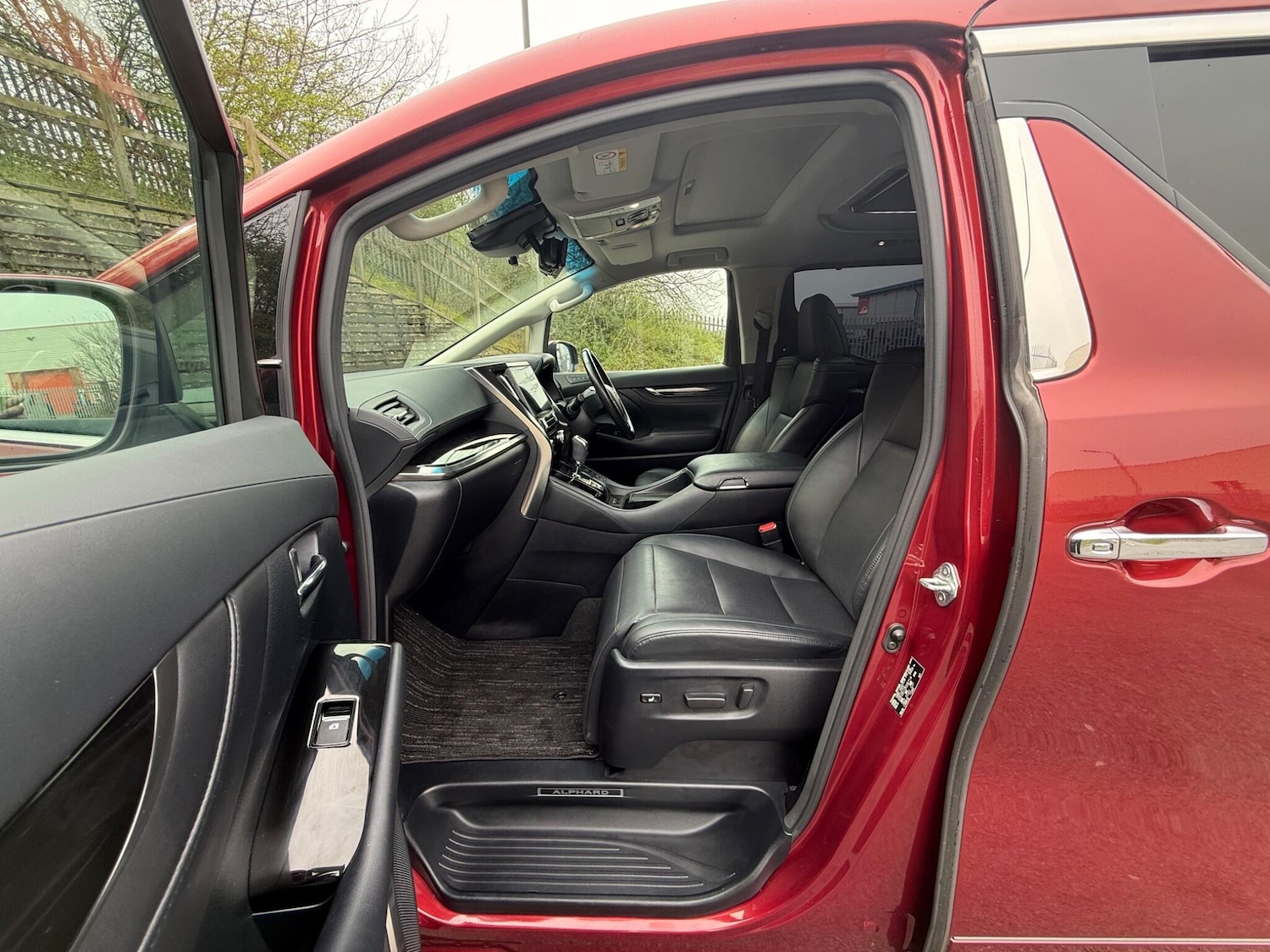 Used Toyota Alphard for sale - 77982443: Photo 19