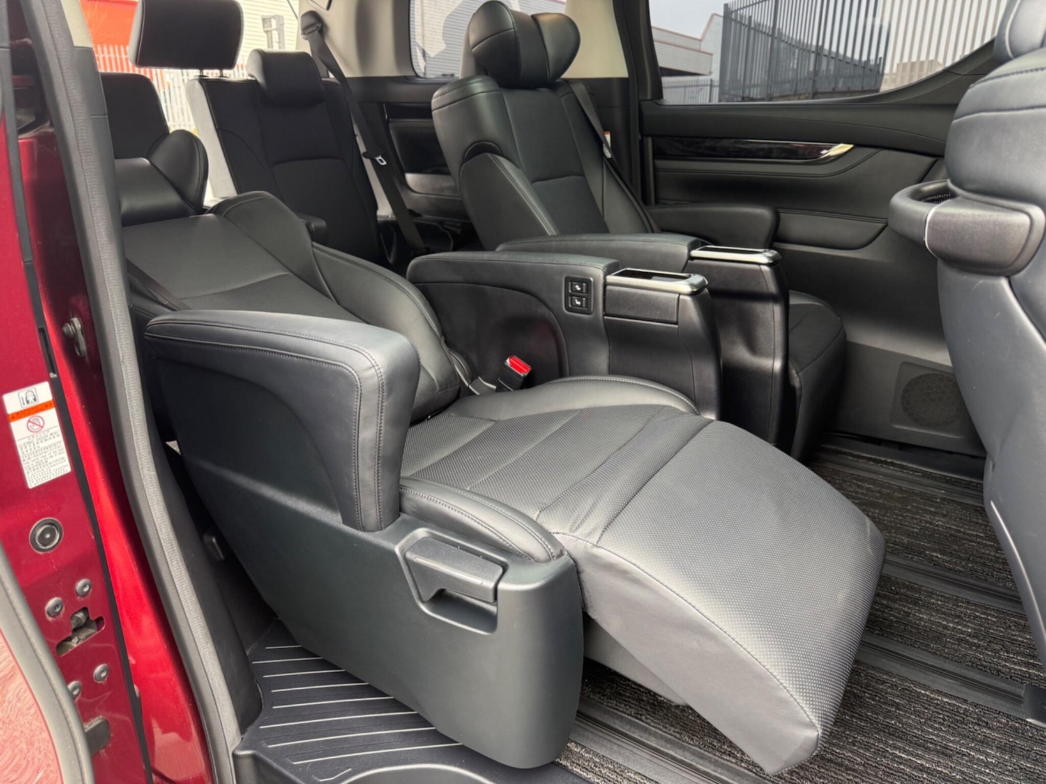 Used Toyota Alphard for sale - 77982443: Photo 27