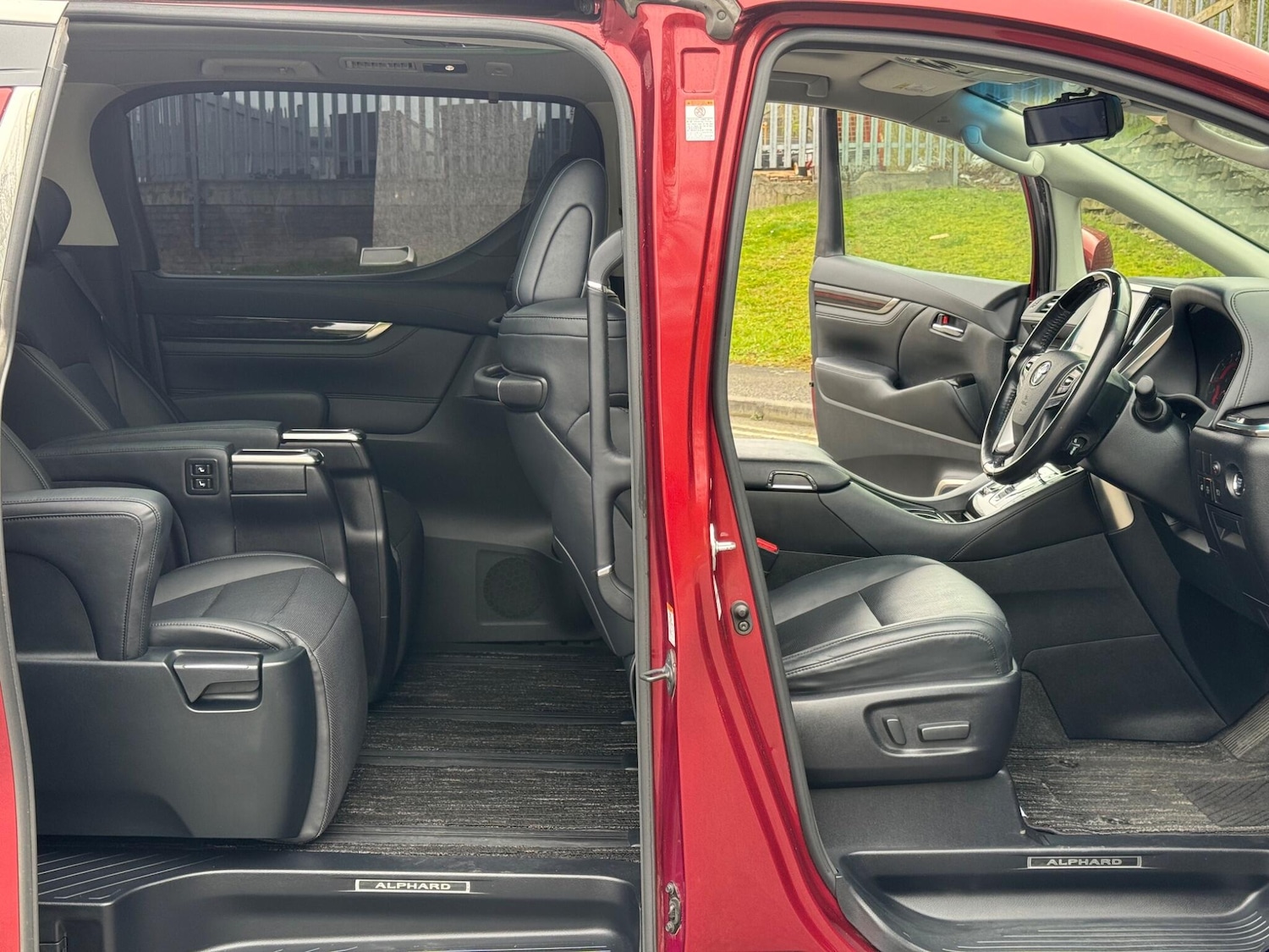 Used Toyota Alphard for sale - 77982443: Photo 35