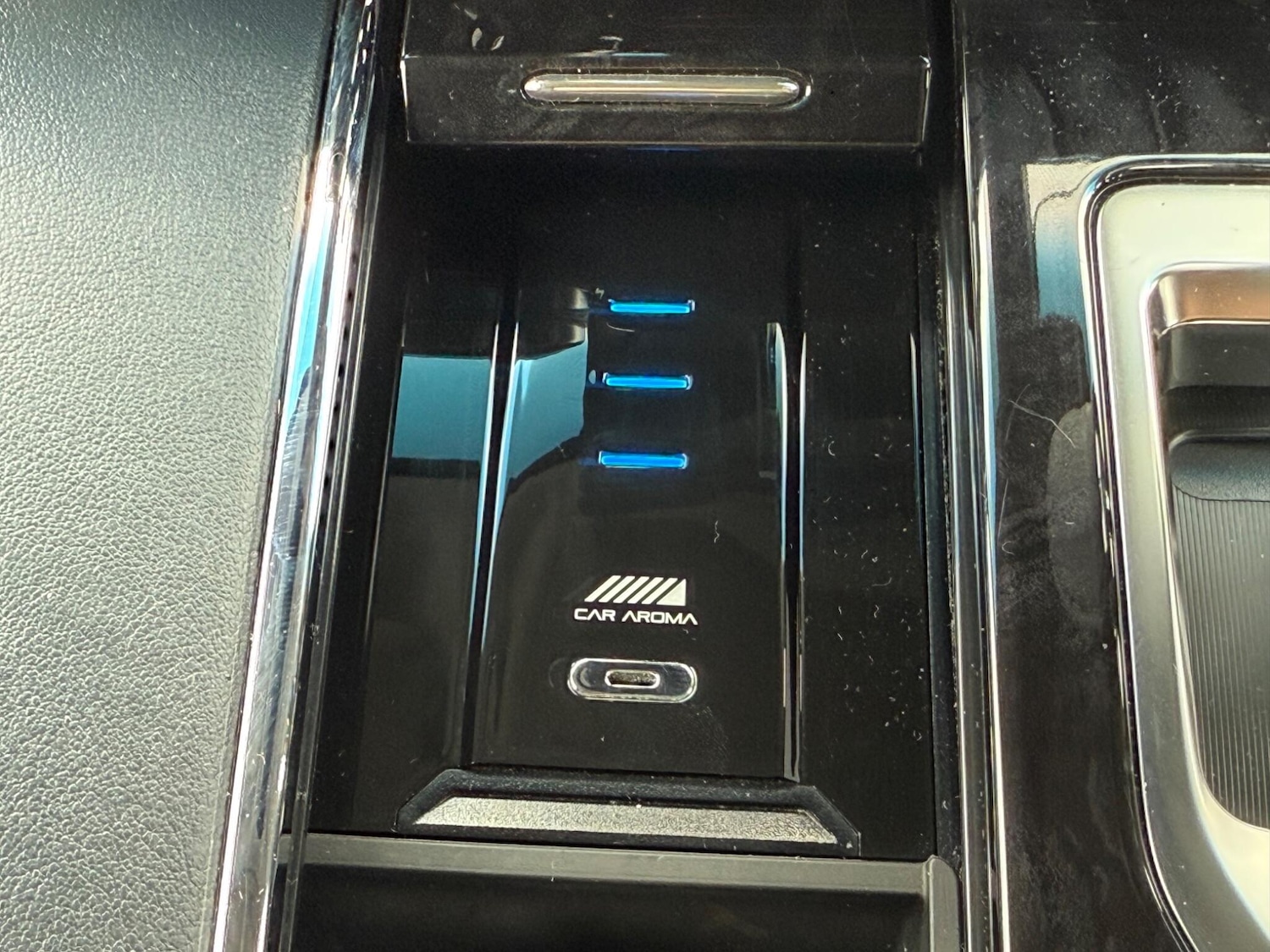 Used Toyota Alphard for sale - 77982443: Photo 57