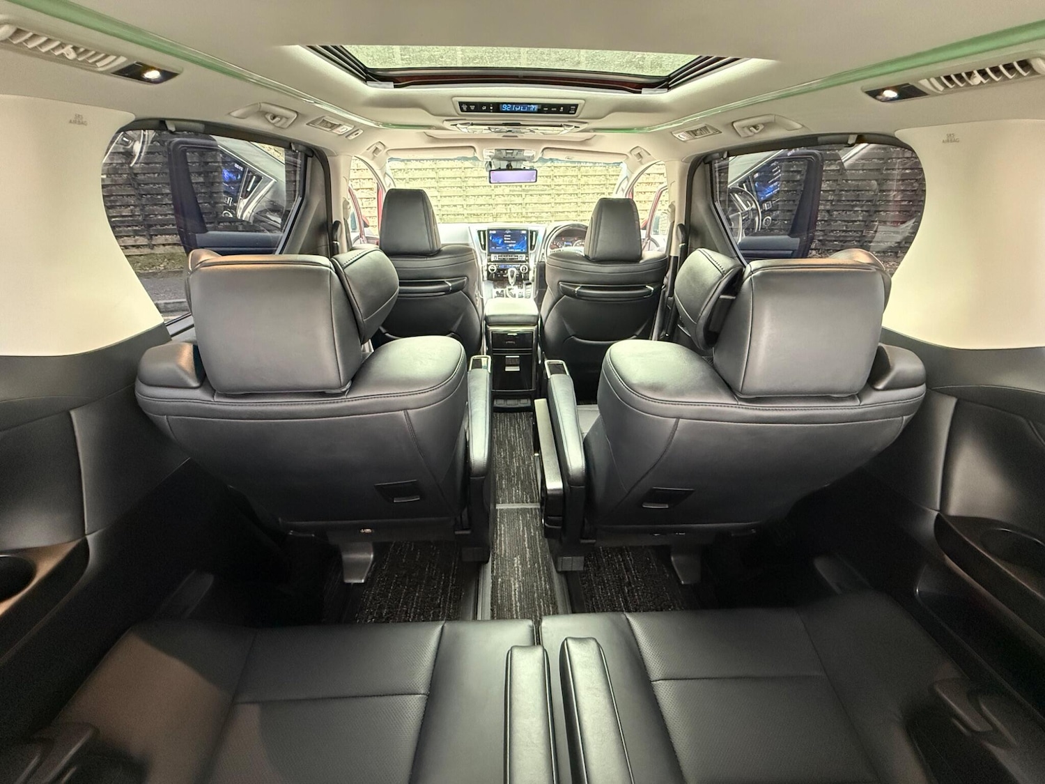 Used Toyota Alphard for sale - 77982443: Photo 60