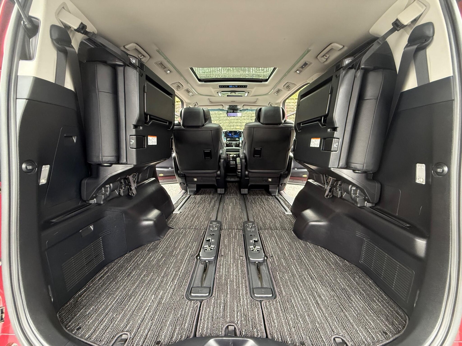 Used Toyota Alphard for sale - 77982443: Photo 64