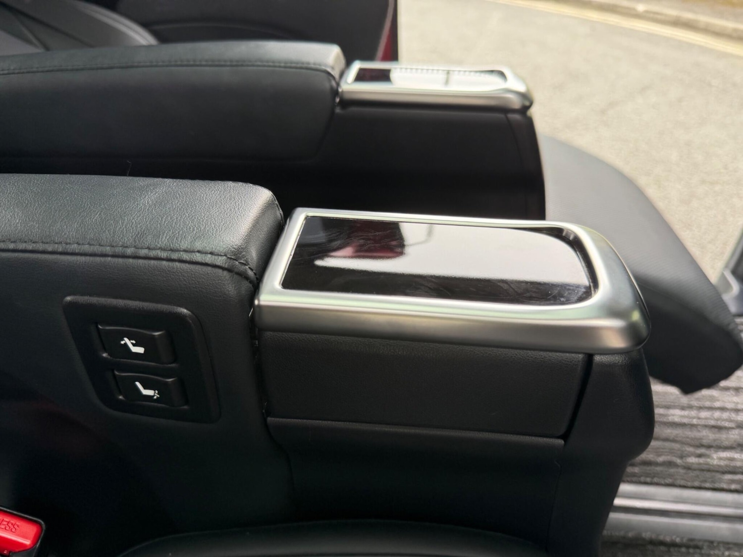 Used Toyota Alphard for sale - 77982443: Photo 65