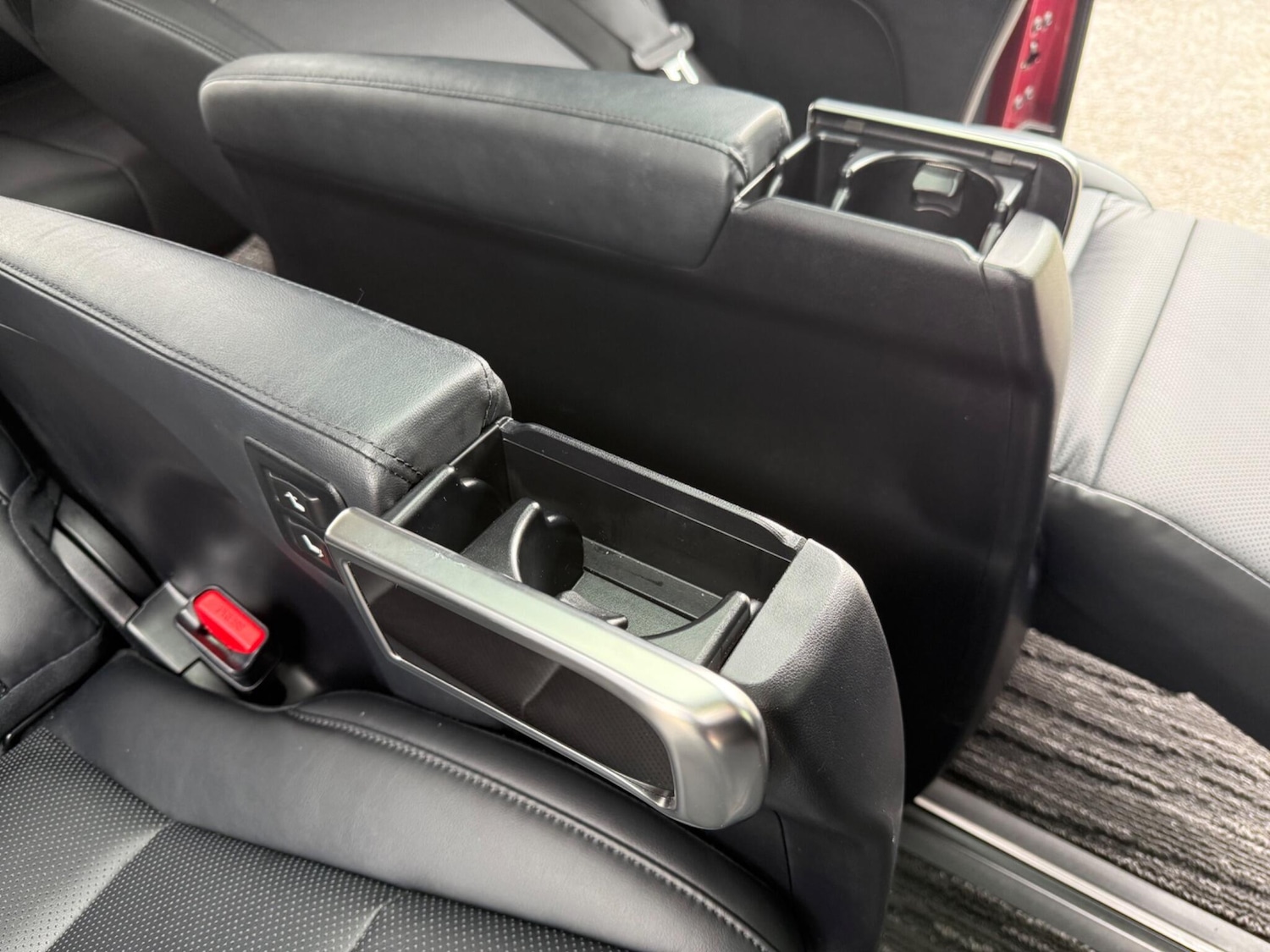 Used Toyota Alphard for sale - 77982443: Photo 66