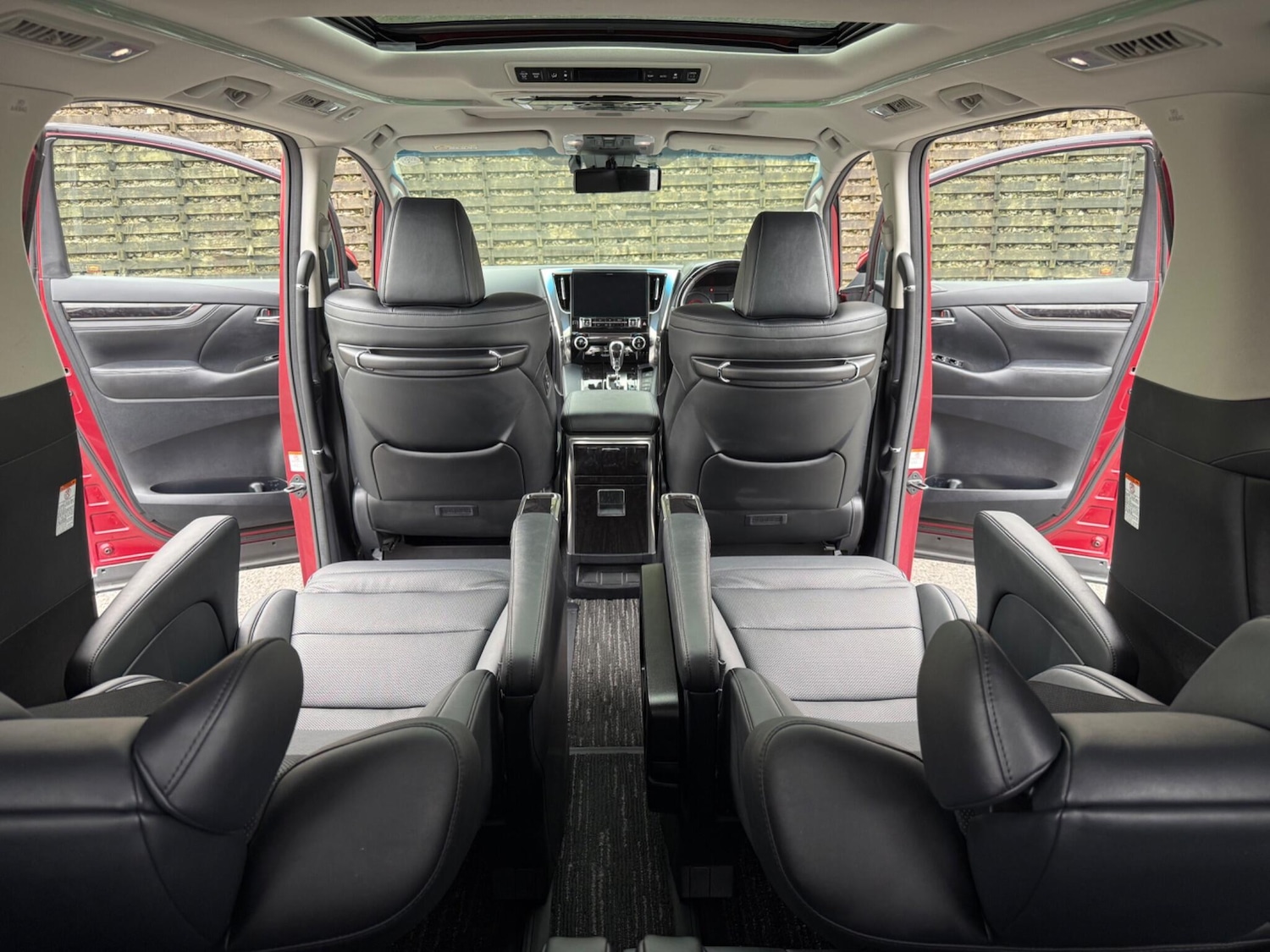 Used Toyota Alphard for sale - 77982443: Photo 69