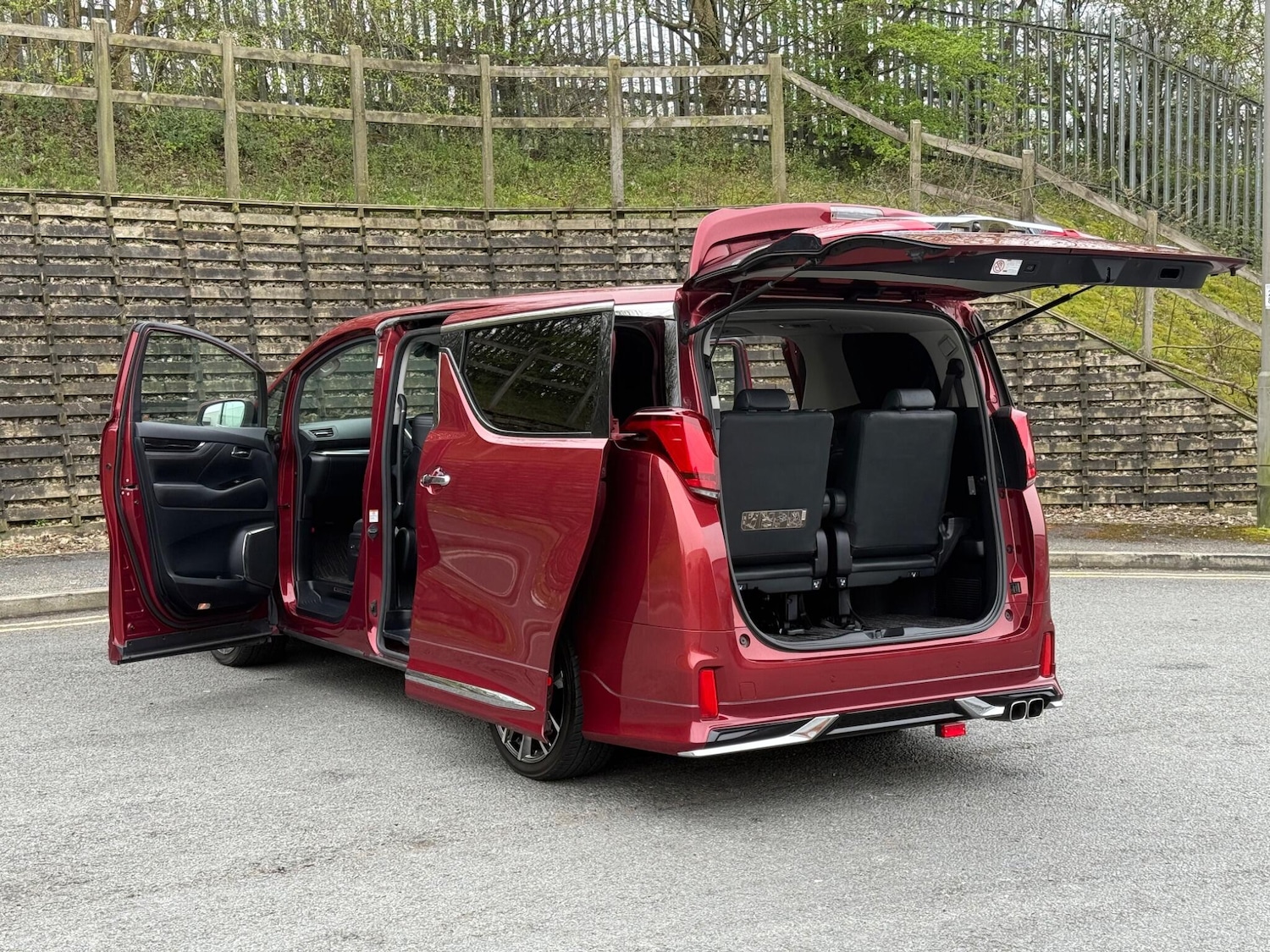 Used Toyota Alphard for sale - 77982443: Photo 94