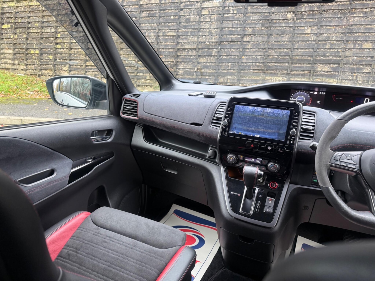 Used Nissan Serena 2025 for sale - 77627150: Photo 56