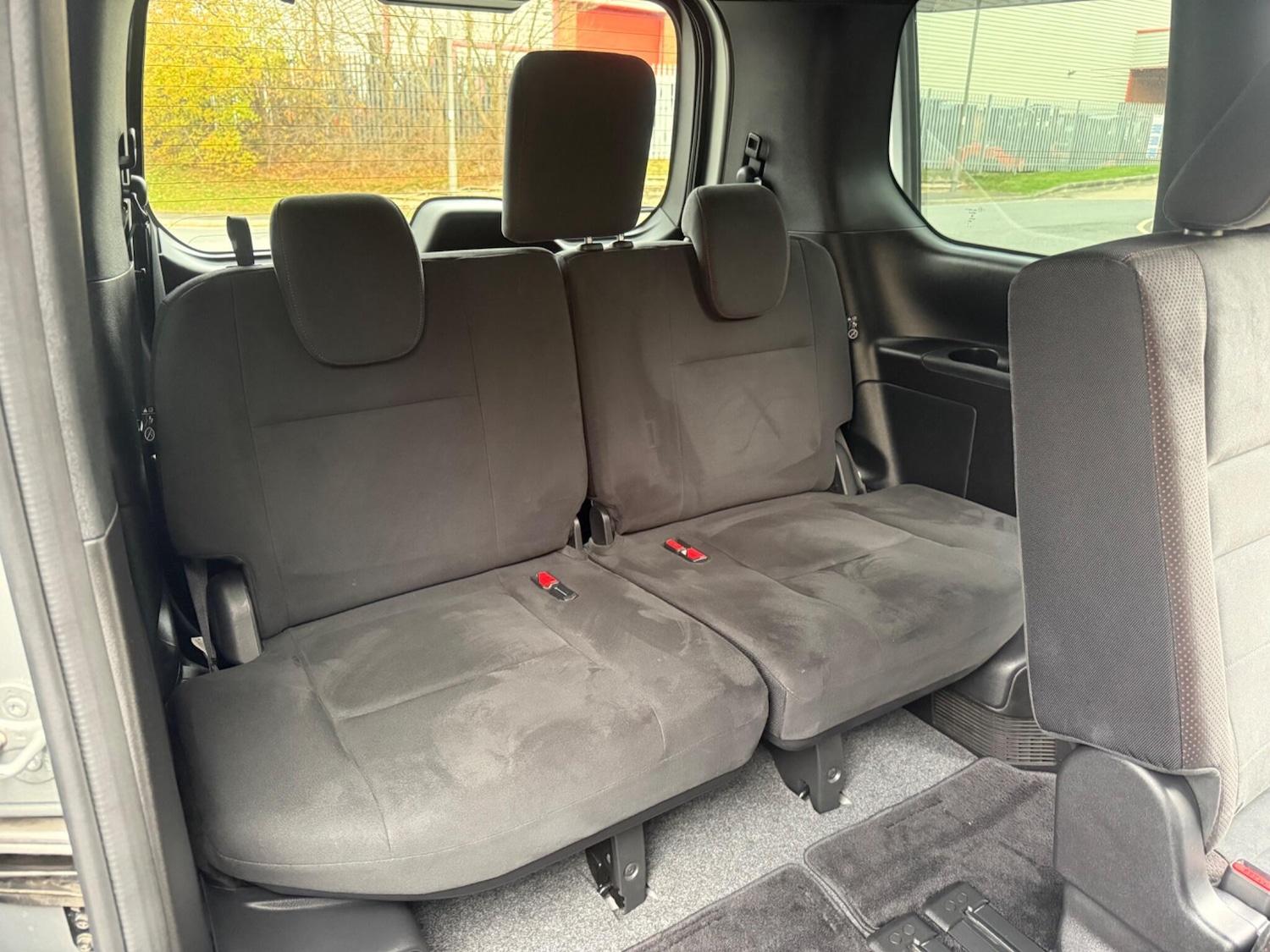 Used Nissan Serena 2025 for sale - 77627150: Photo 70