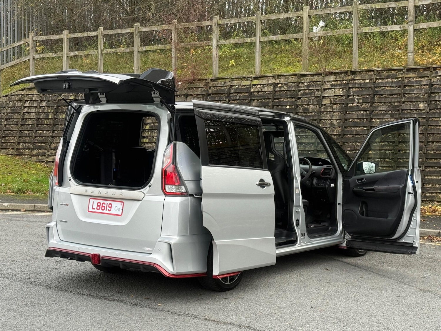 Used Nissan Serena 2025 for sale - 77627150: Photo 77