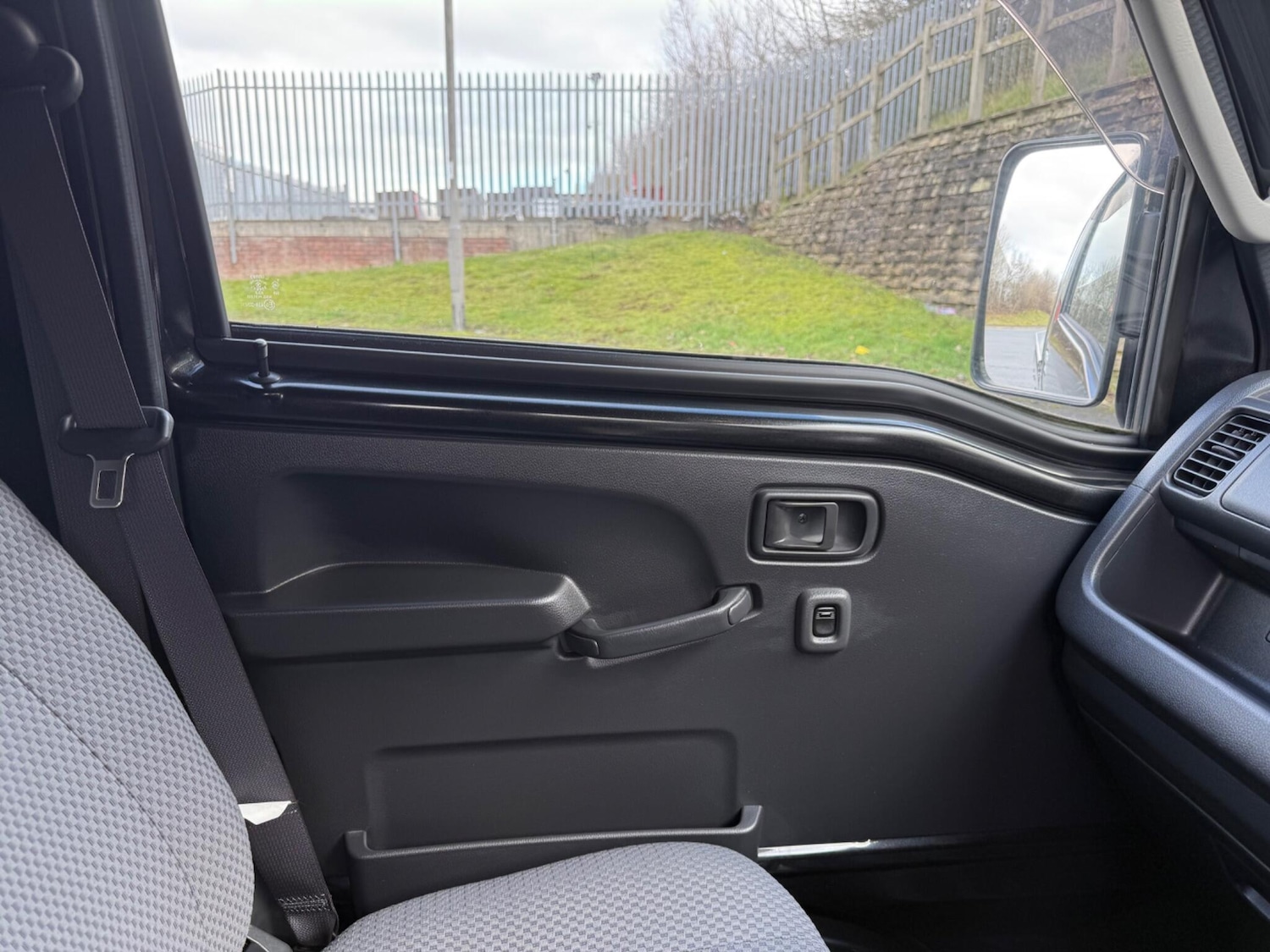 Used Daihatsu Hijet for sale - 77723916: Photo 34