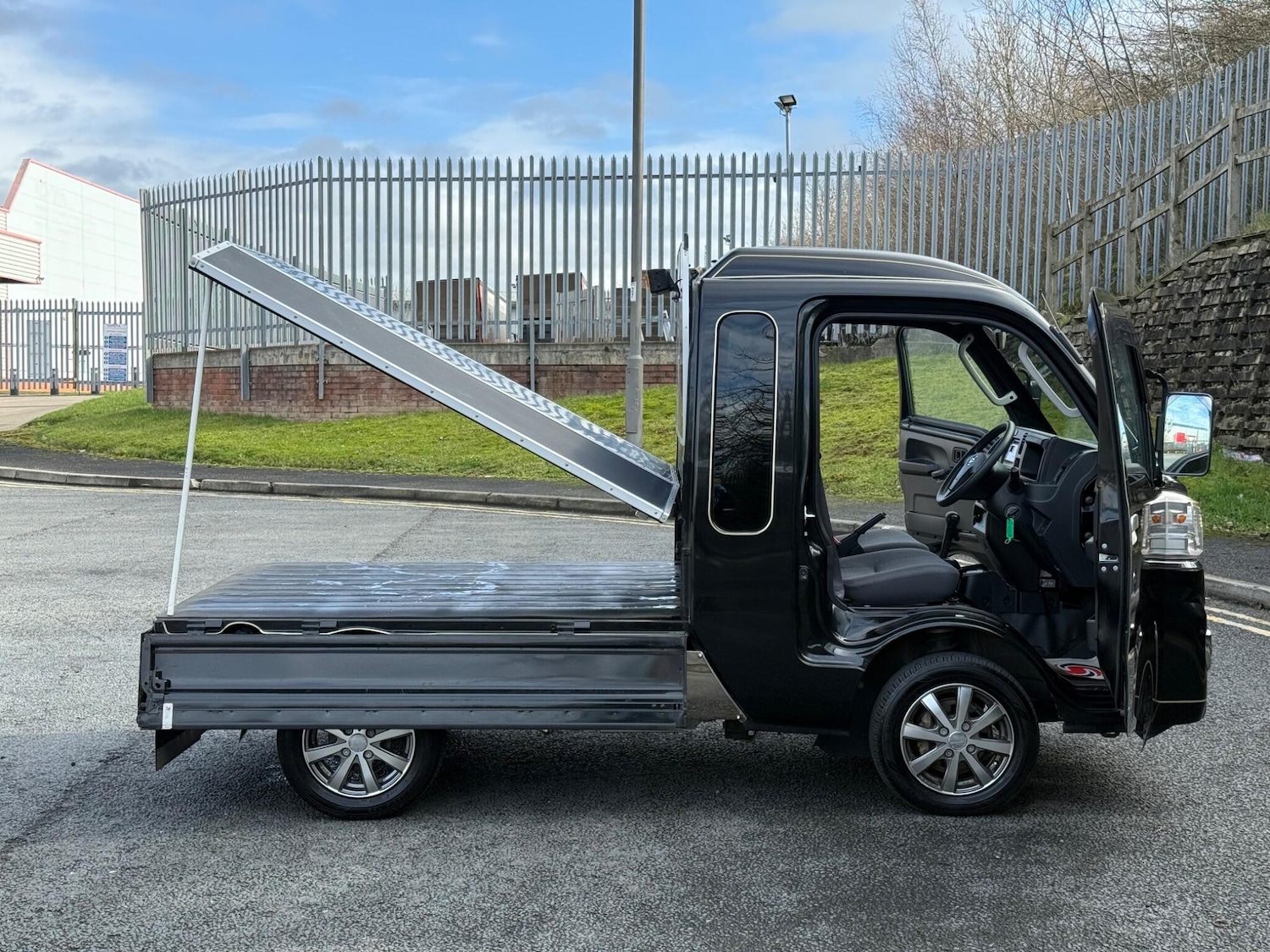 Used Daihatsu Hijet for sale - 77723916: Photo 50