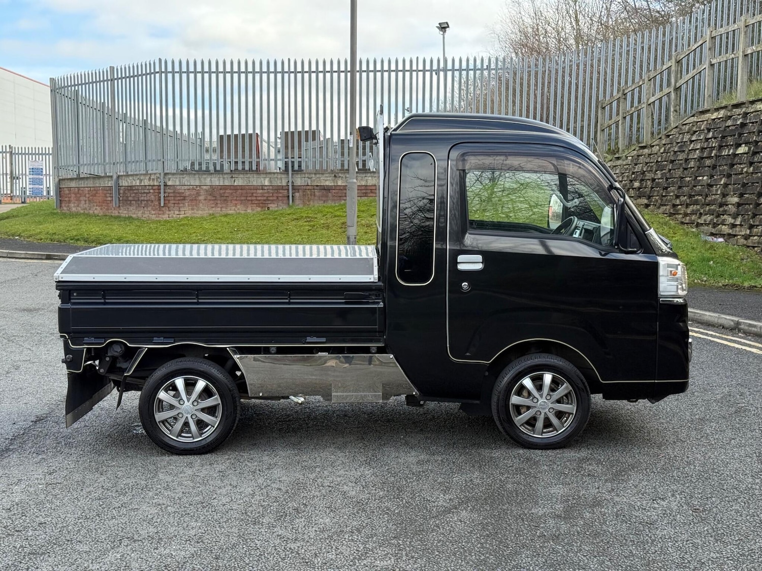 Used Daihatsu Hijet for sale - 77723916: Photo 61