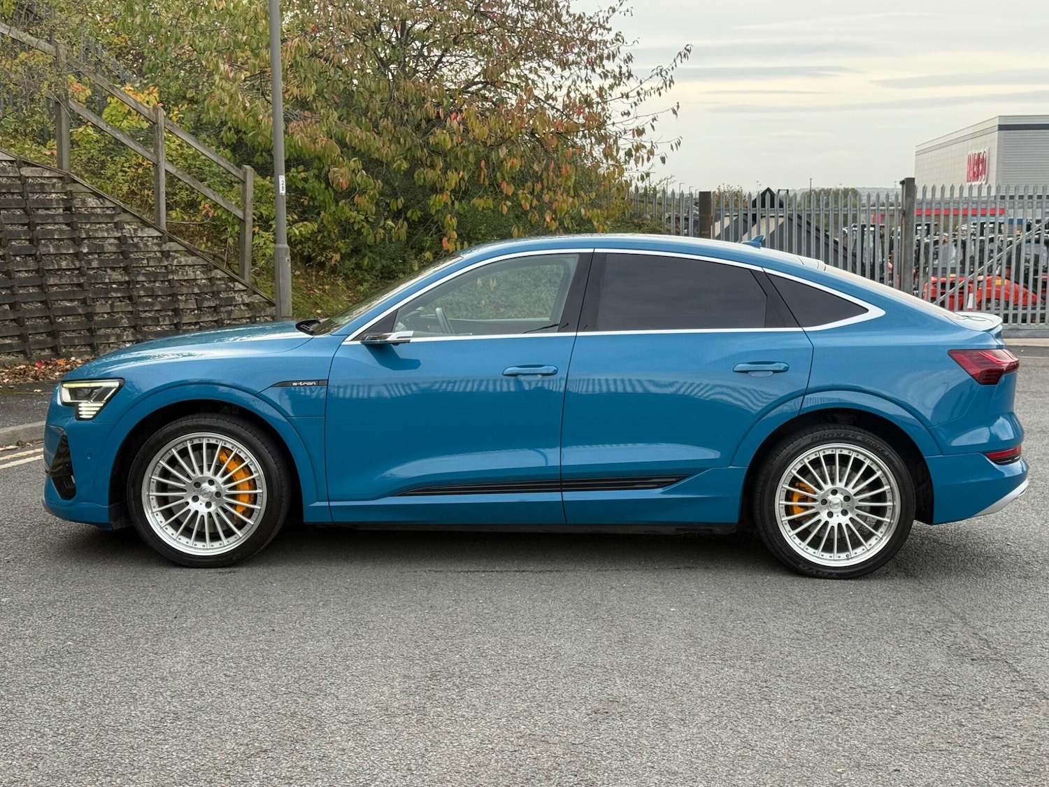 Used Audi e-tron 2025 for sale - 77627161: Photo 100