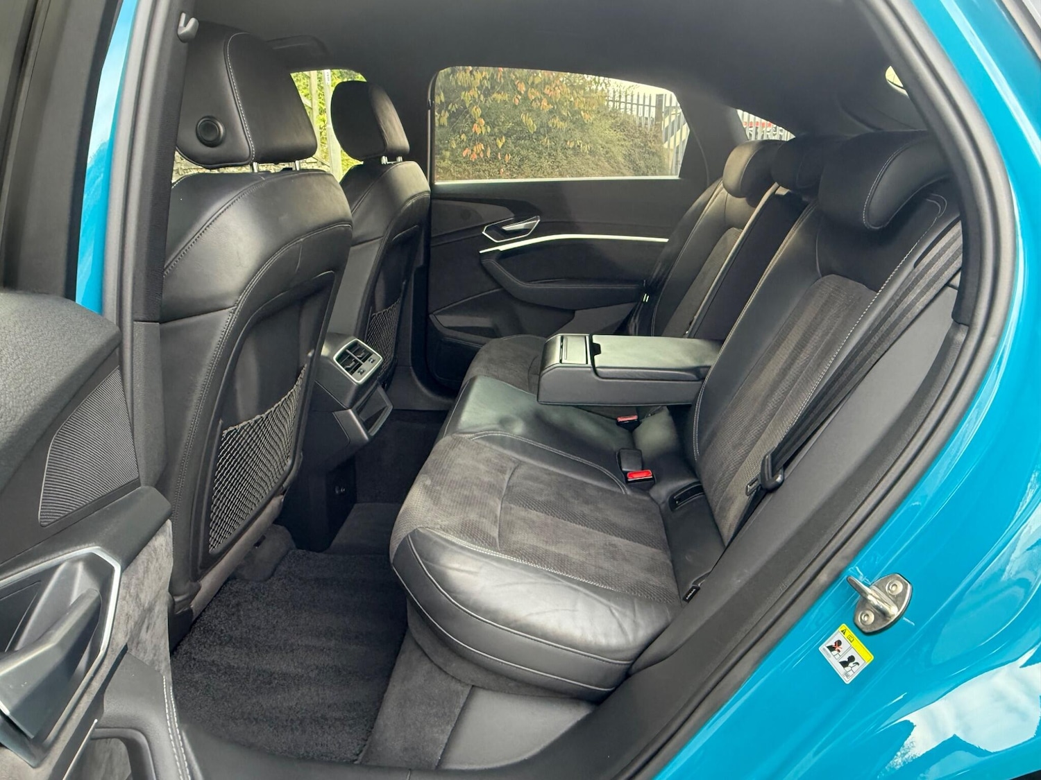 Used Audi e-tron 2025 for sale - 77627161: Photo 24