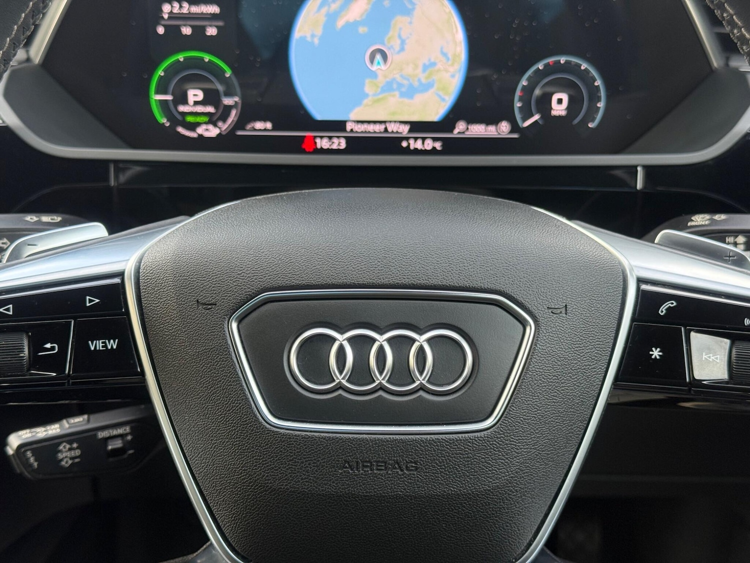 Used Audi e-tron 2025 for sale - 77627161: Photo 34