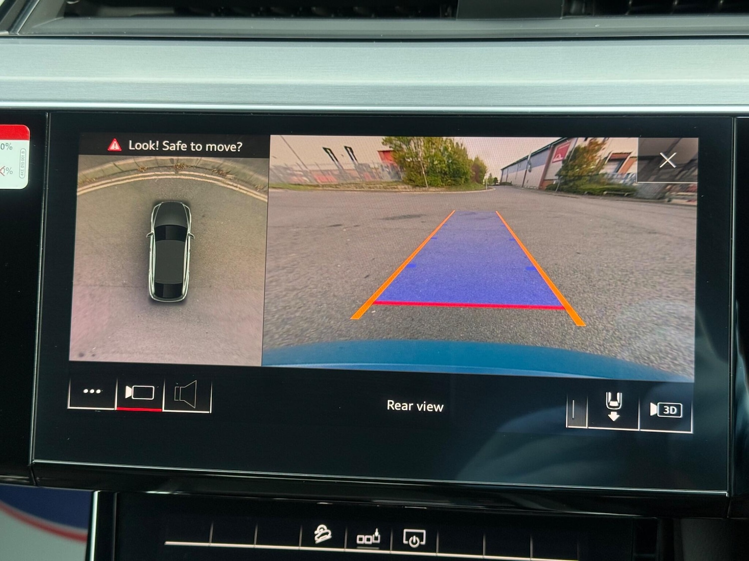 Used Audi e-tron 2025 for sale - 77627161: Photo 36