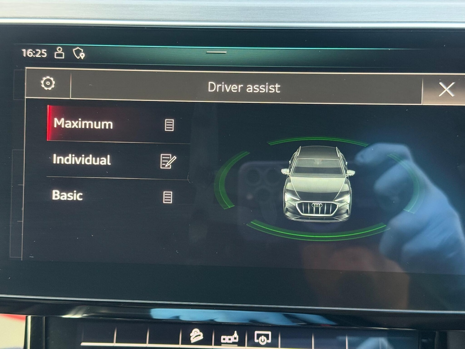 Used Audi e-tron 2025 for sale - 77627161: Photo 62