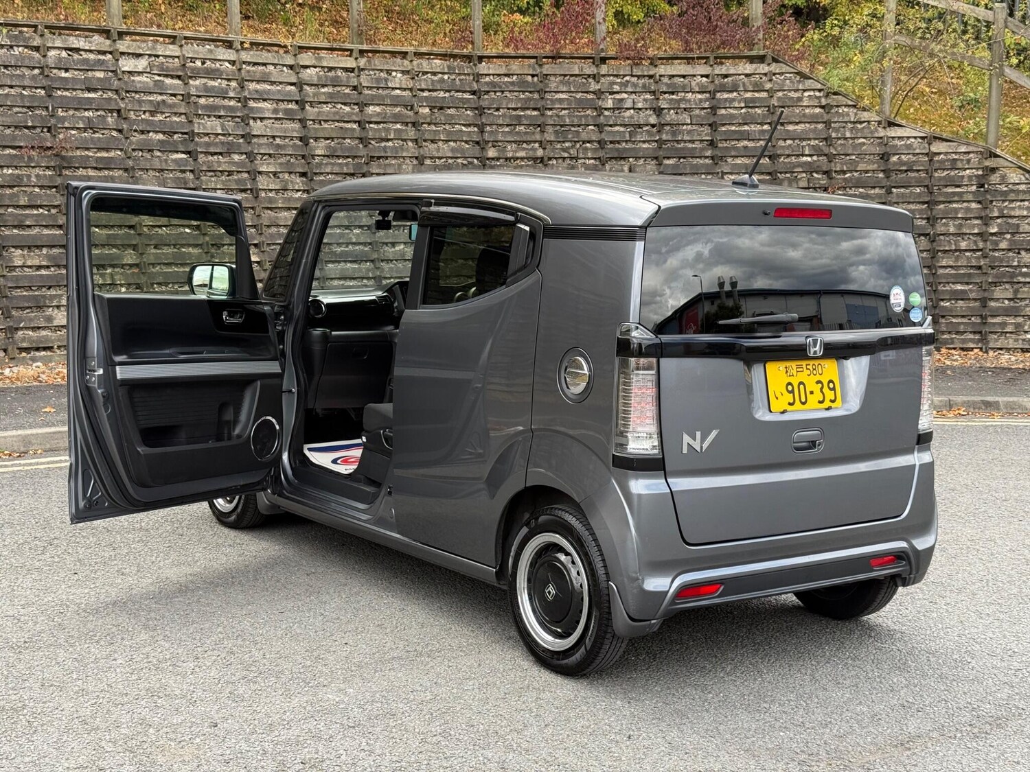 Used Honda N-Box 2025 for sale - 77627156: Photo 20