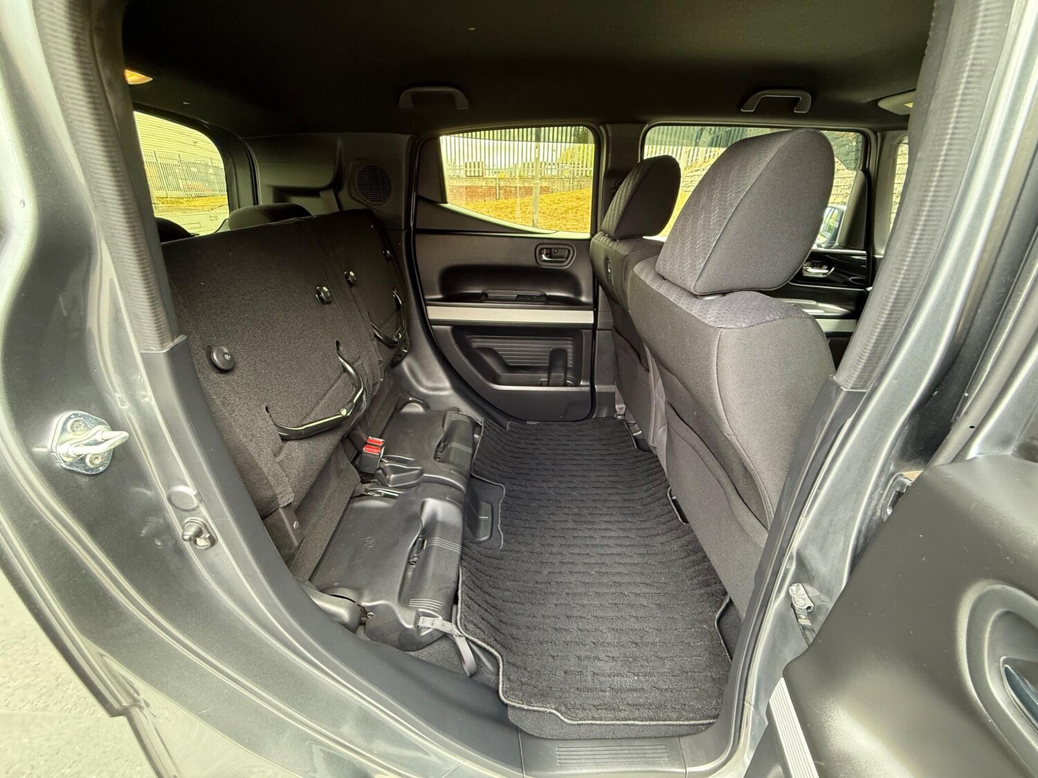 Used Honda N-Box 2025 for sale - 77627156: Photo 29