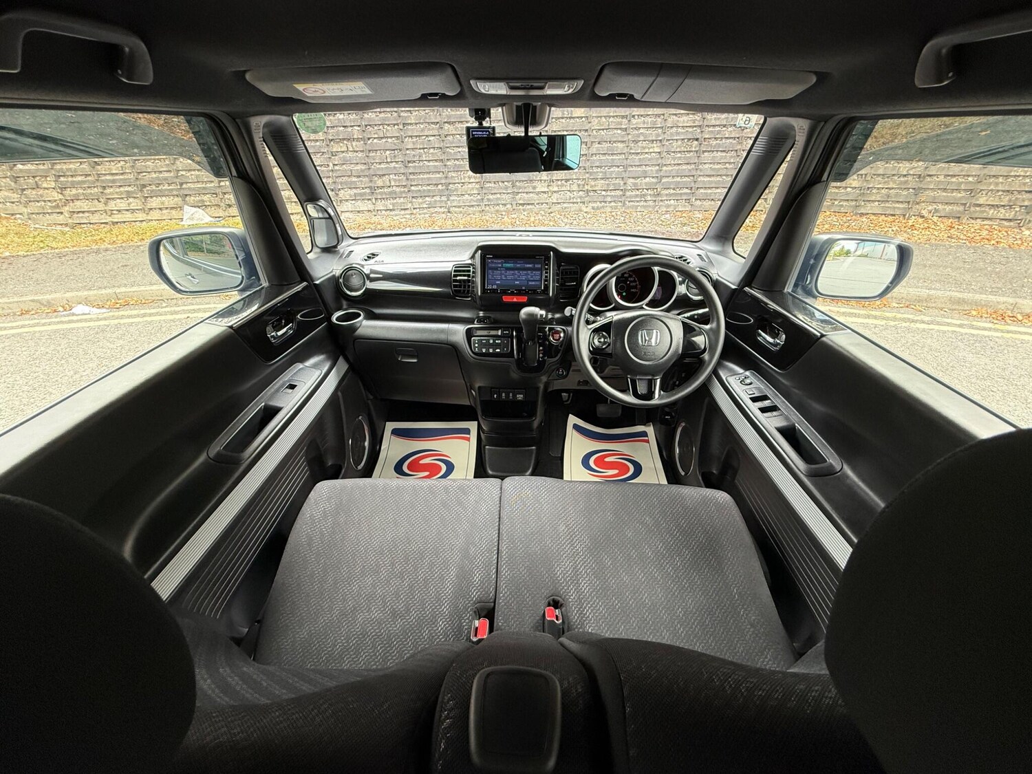 Used Honda N-Box 2025 for sale - 77627156: Photo 30