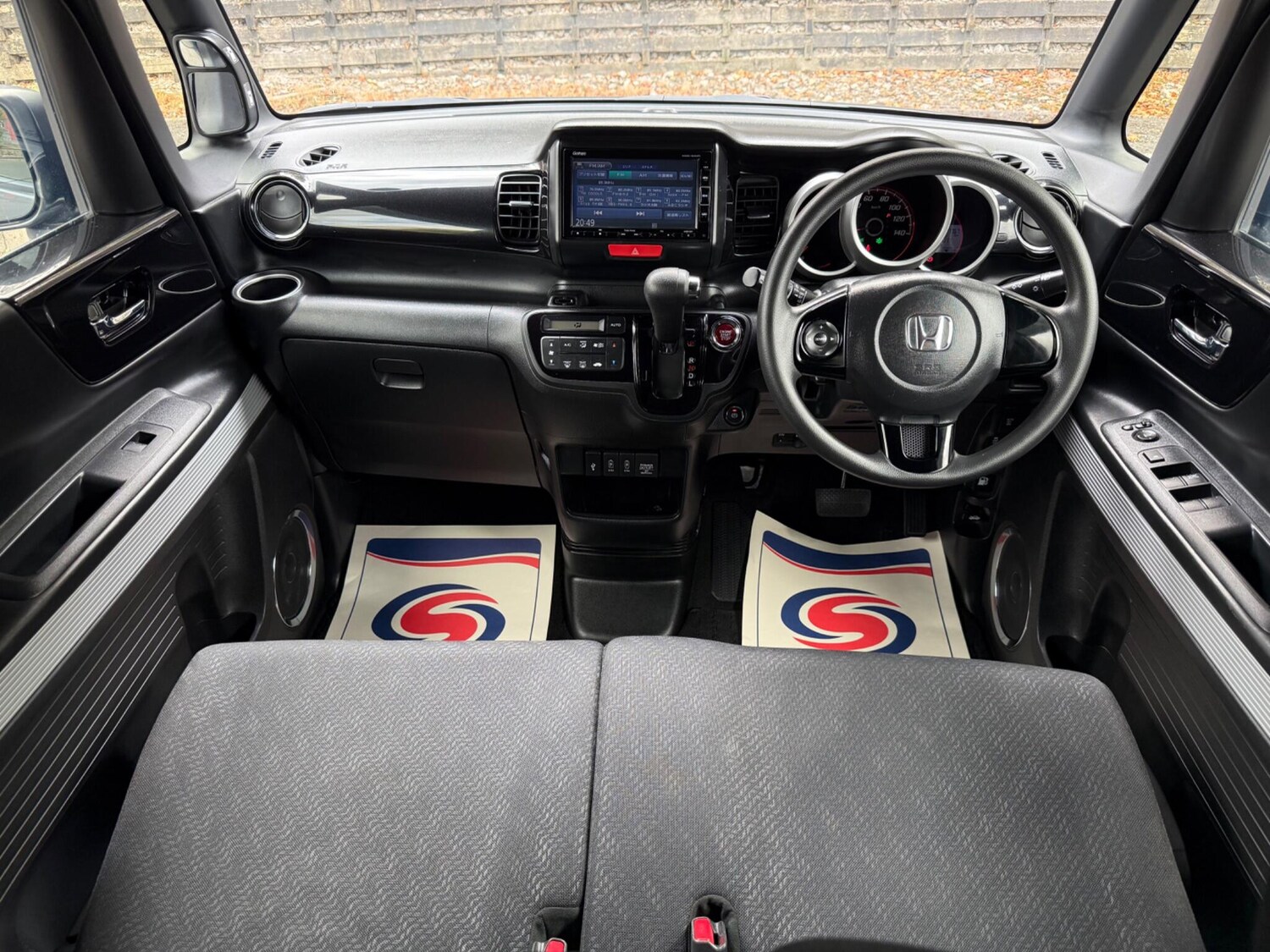 Used Honda N-Box 2025 for sale - 77627156: Photo 31