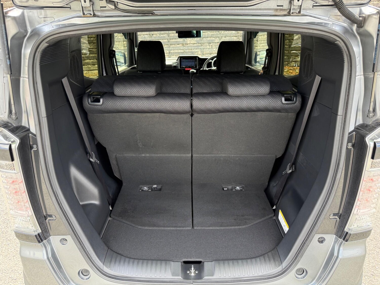 Used Honda N-Box 2025 for sale - 77627156: Photo 57