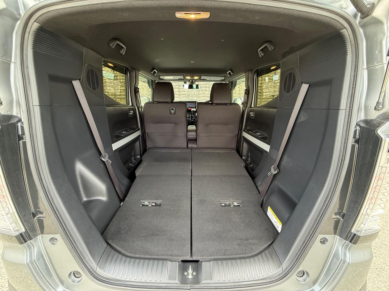 Used Honda N-Box 2025 for sale - 77627156: Photo 58