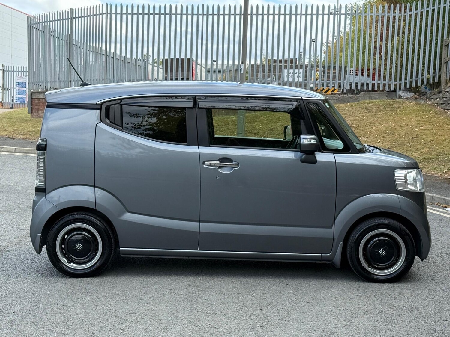 Used Honda N-Box 2025 for sale - 77627156: Photo 63